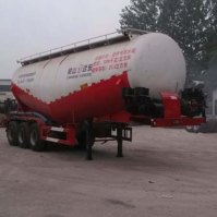 下灰半挂车