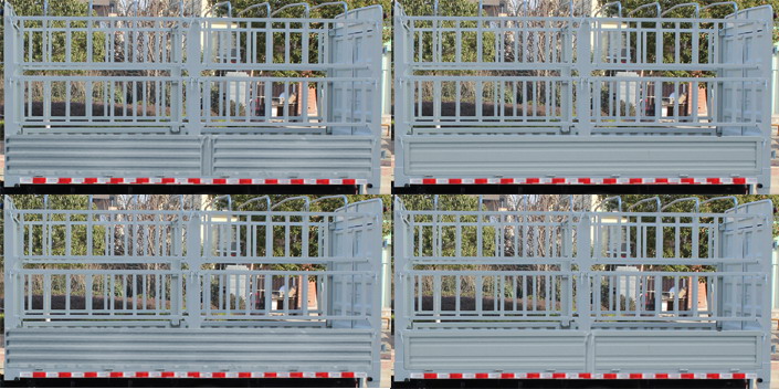 東風(fēng)牌EQ5041CCYD5BDFAC倉柵式運(yùn)輸車公告圖片