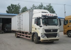 厢式运输车