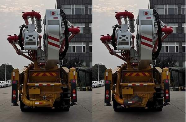 徐工牌XZS5441THBB混凝土泵车公告图片