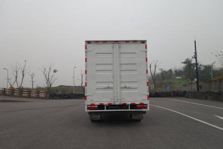 解放牌CA5040XXYK6L3E6廂式運(yùn)輸車(chē)公告圖片