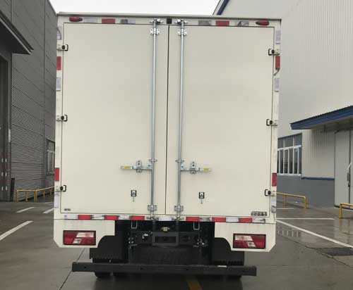 江鈴牌JX5043XXYTGA26廂式運(yùn)輸車公告圖片