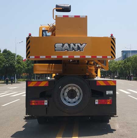 三一牌SYM5316JQZ(STC250T4)汽車起重機公告圖片