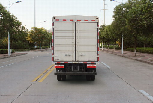 東風(fēng)牌EQ5042CCY3CDFAC倉柵式運(yùn)輸車公告圖片