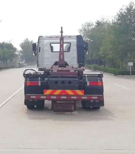五征牌WZK5180ZXXJ6車廂可卸式垃圾車公告圖片
