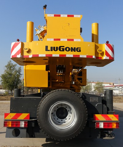 柳工牌CLG5420JQZ40汽车起重机公告图片