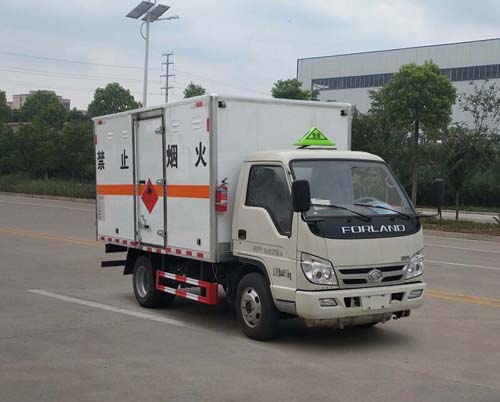 专威牌HTW5041XRQB6易燃气体厢式运输车公告图片