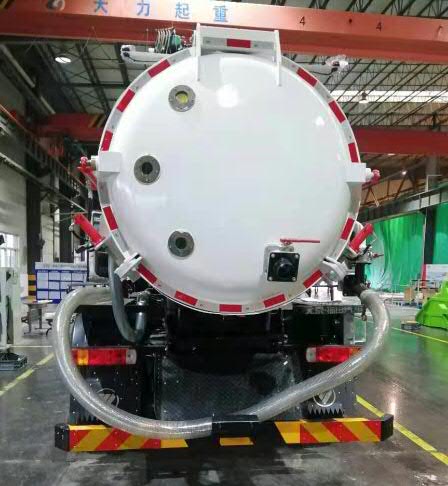 福田牌BJ5182GXWE6-H1吸污車公告圖片