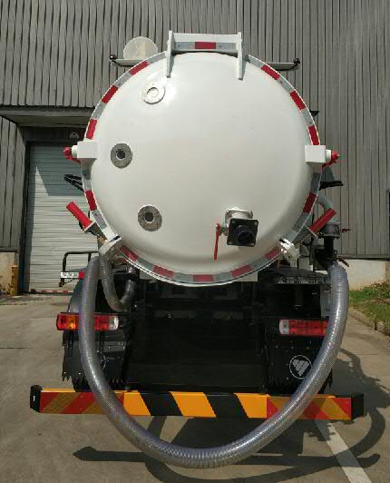 福田牌BJ5182GXWE6-H1吸污車公告圖片