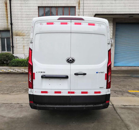 大通牌SH5042XXYJ7BEV-2純電動廂式運輸車公告圖片