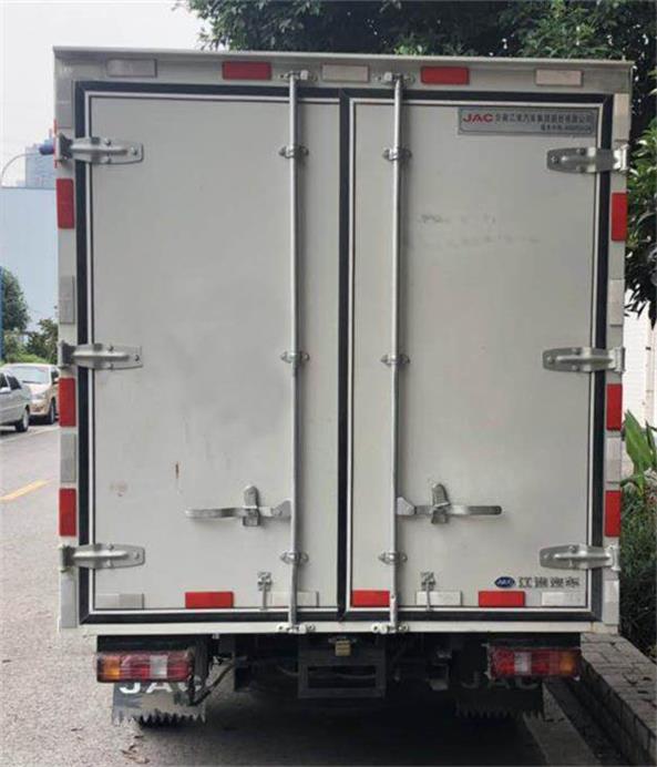 江淮牌HFC5036XXYPV3E2C1S廂式運輸車公告圖片