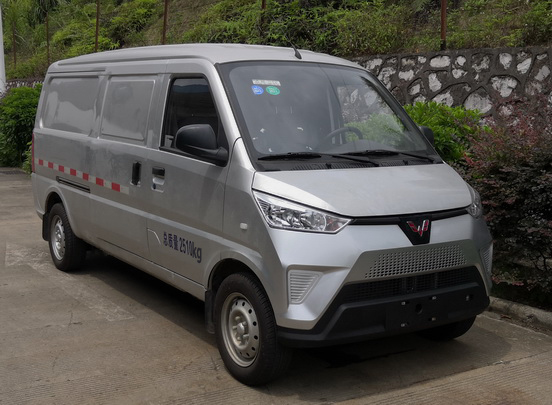 五菱牌GXA5030XXYBEV11純電動廂式運輸車公告圖片