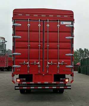 江淮牌HFC5110CCYP61K1E2NS倉柵式運(yùn)輸車公告圖片