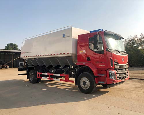 中标牌ZBF5180ZSLLZE5散装饲料运输车公告图片