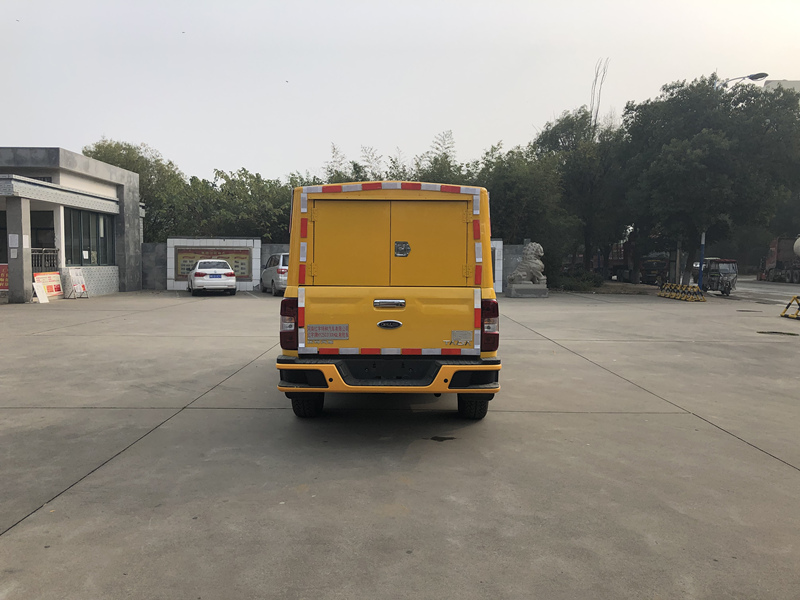 紅宇牌HYZ5031XXHQL救險(xiǎn)車公告圖片