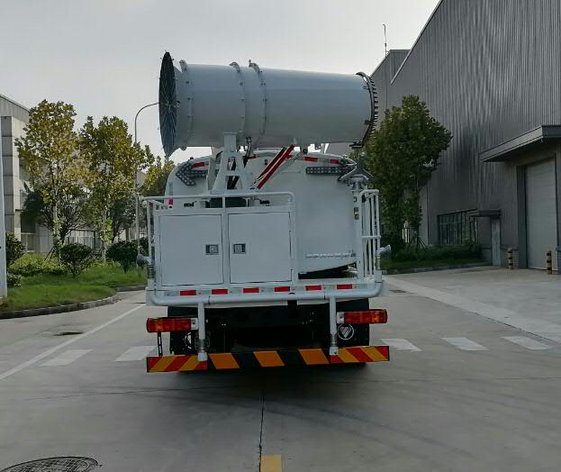 福田牌BJ5184TDYE6-H1多功能抑塵車公告圖片