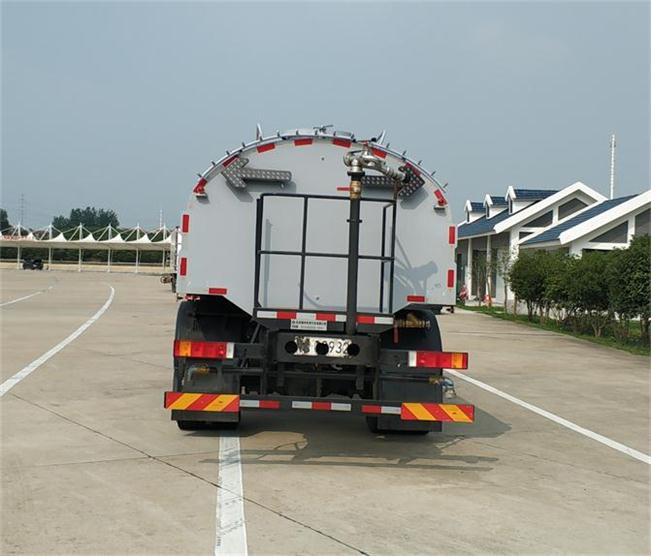 东风牌DFZ5180GQXEX8清洗车公告图片