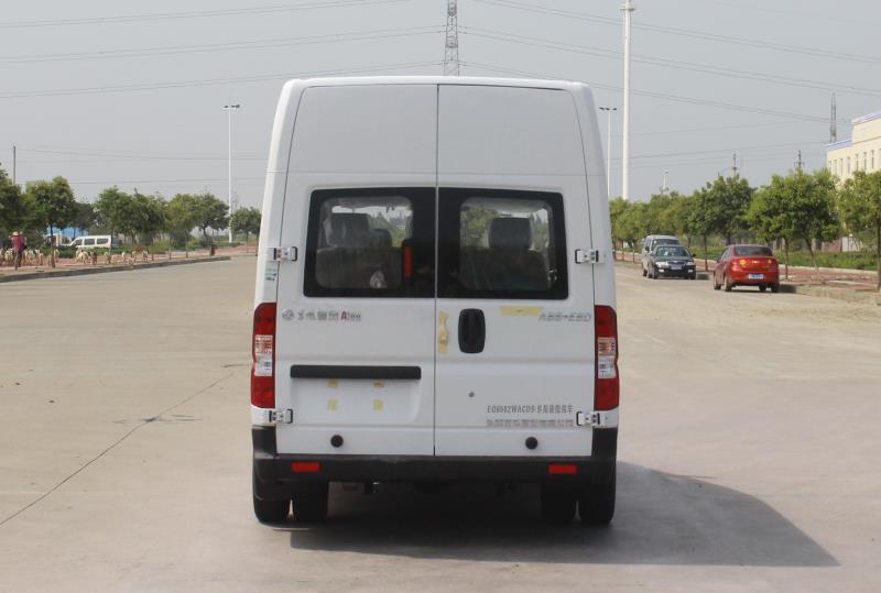 东风牌EQ6582WACDB多用途乘用车公告图片