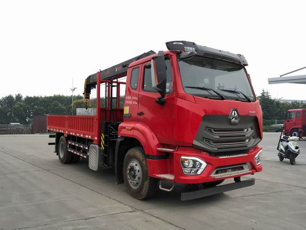 豪瀚牌ZZ5185JSQN5113F1隨車起重運(yùn)輸車公告圖片