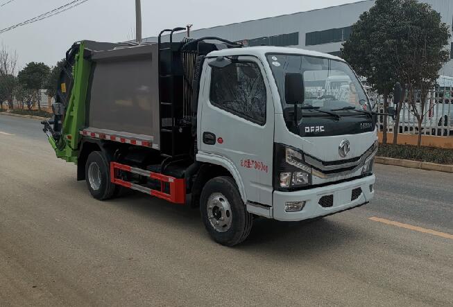 浩天星運(yùn)牌HTX5070ZYSL6壓縮式垃圾車公告圖片