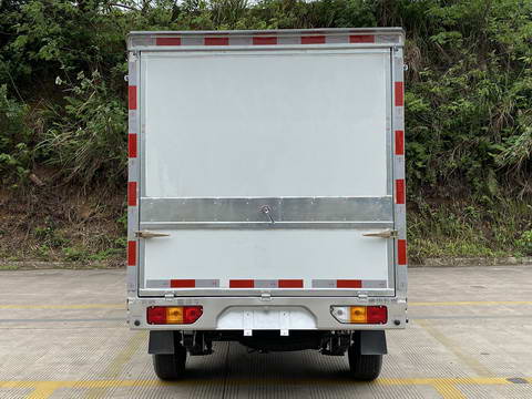 五菱牌LQG5028XSHSP6售貨車公告圖片