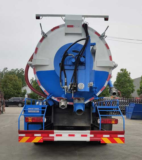 龙星汇牌HLV5180GQWZZ6T5清洗吸污车公告图片