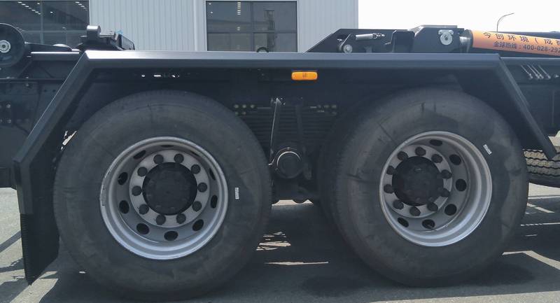 今創(chuàng)嘉藍(lán)牌KTE5310ZXXZ6車(chē)廂可卸式垃圾車(chē)公告圖片