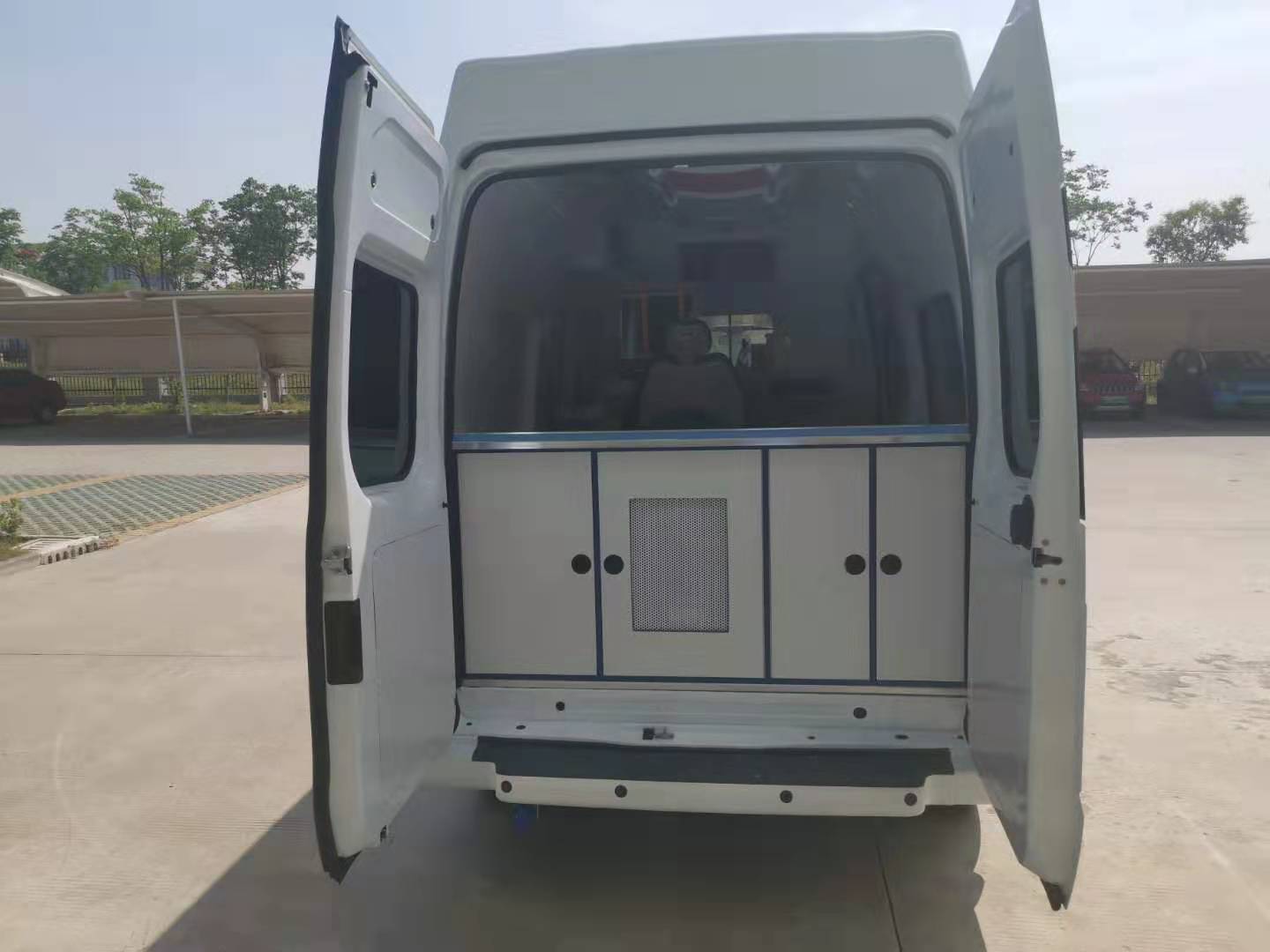 亞寧牌NW5040XYL6體檢醫(yī)療車公告圖片