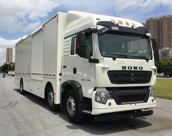 白云牌BY5220XYL醫(yī)療車公告圖片