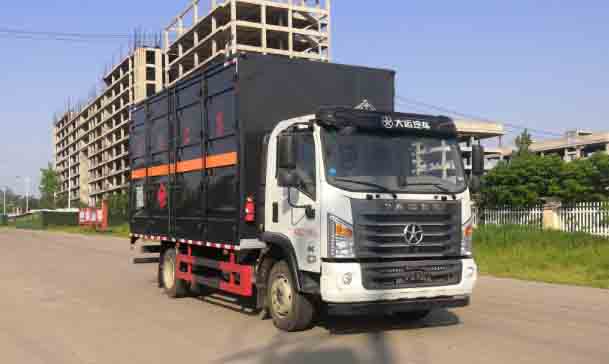 旺龍威牌WLW5120XRQDYQ6易燃?xì)怏w廂式運(yùn)輸車公告圖片