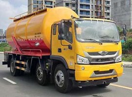 吸污车