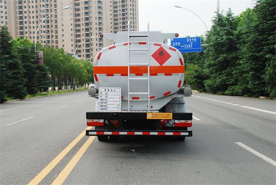 齊星牌QXC5120GYY運油車公告圖片