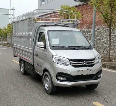 長安牌SC5031CCYXDD6B1NG倉柵式運(yùn)輸車公告圖片