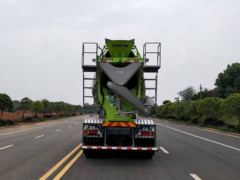 中聯(lián)牌ZLJ5311GJBHT5F混凝土攪拌運(yùn)輸車公告圖片