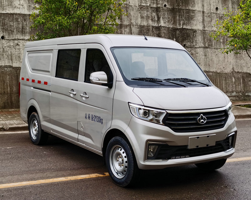 長安牌SC5021XXYVQ6B8廂式運(yùn)輸車公告圖片