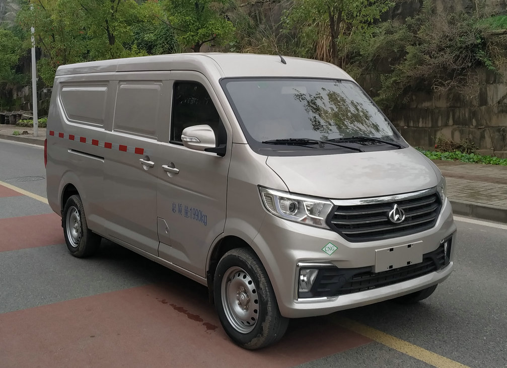 長(zhǎng)安牌SC5021XXYVQ6B3NG廂式運(yùn)輸車公告圖片