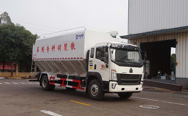 运力牌LG5180ZSLZ5散装饲料运输车