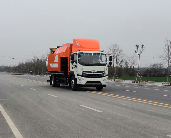 新立德牌HZV5180XGCD6BF交通錐收集工程車公告圖片