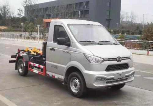 程力威牌CLW5033ZXXK6車廂可卸式垃圾車公告圖片