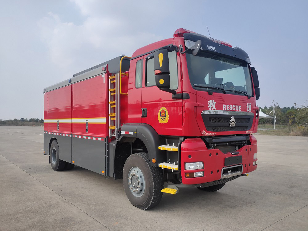 SJD5160TXFQC60/FD-HWA型器材消防车图片