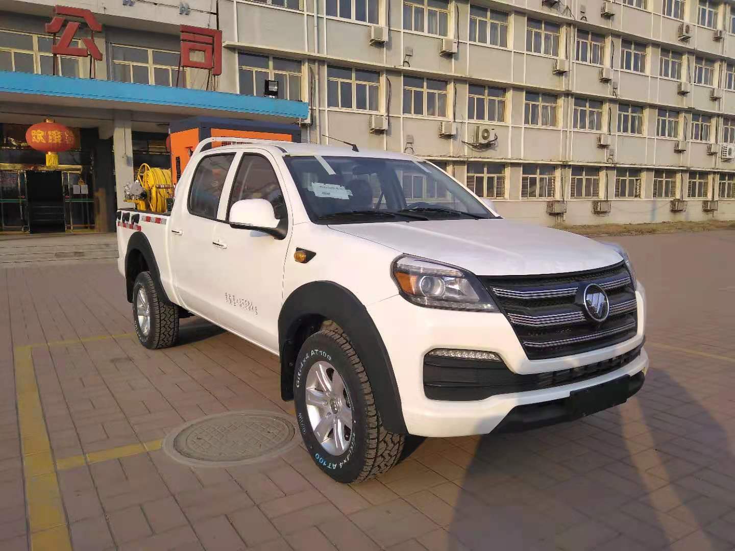 物探牌WTJ5040TYSFT壓縮機(jī)車公告圖片