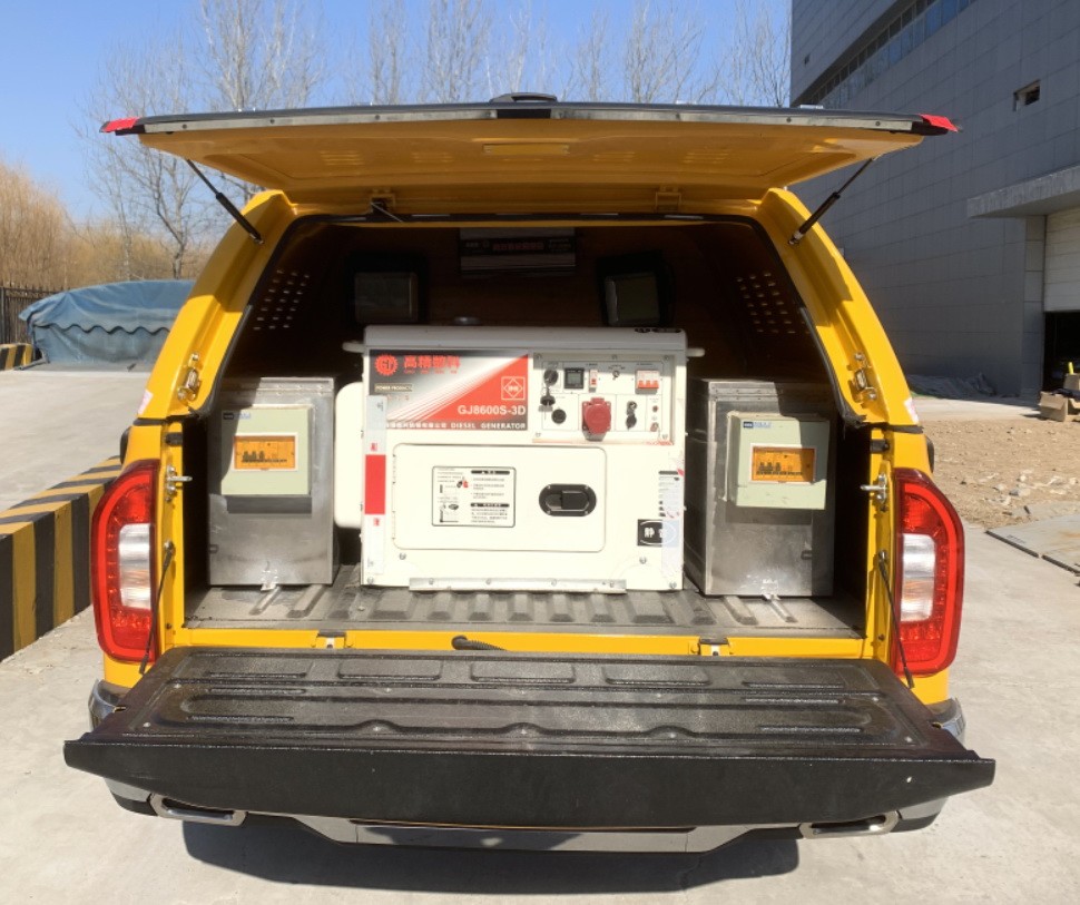 鴻天牛牌HTN5030XDYFT6電源車公告圖片