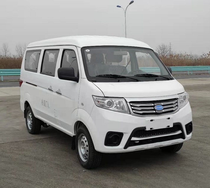 开沃牌NJL6420EV8纯电动多用途乘用车图片