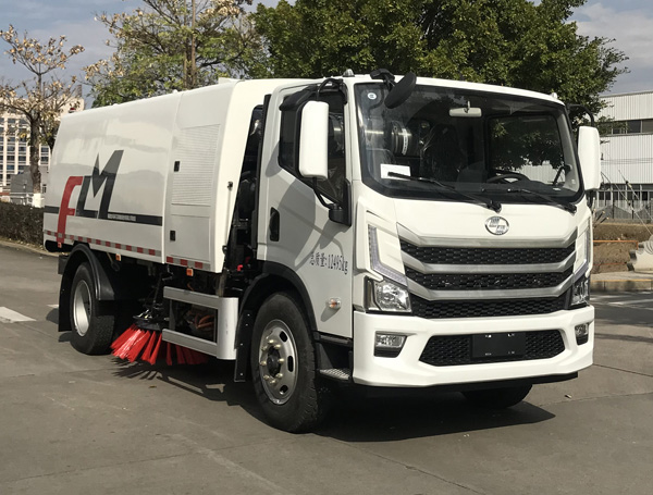 福龍馬牌FLM5120TSLNJFCEV燃料電池掃路車公告圖片