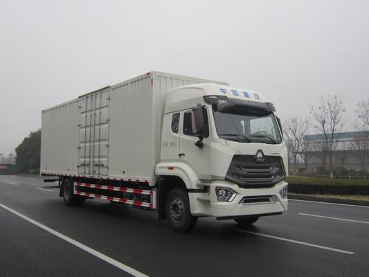 豪沃牌ZZ5187XXYN711JF1L厢式运输车公告图片