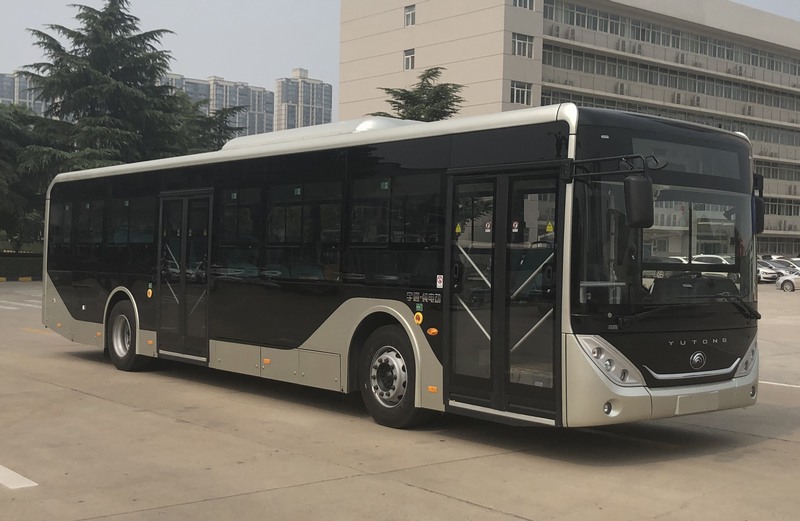 宇通牌ZK6126BEVG5D纯电动城市客车图片