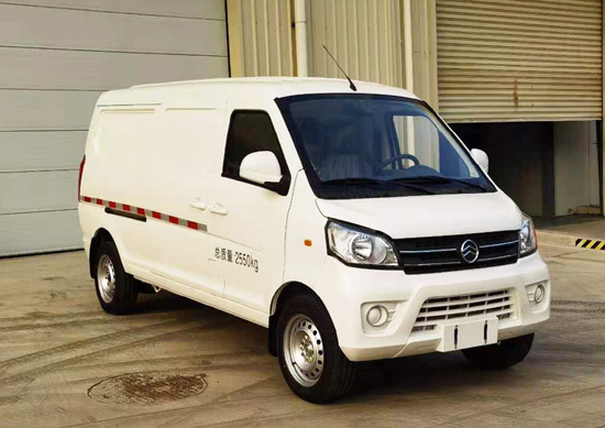 金旅牌XML5030XXYEV10純電動廂式運輸車公告圖片