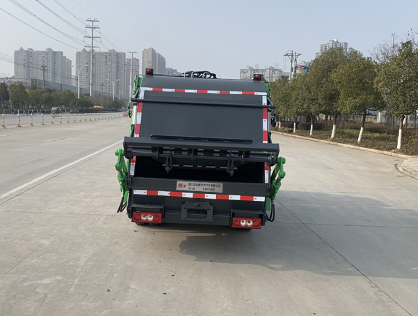 楚飛牌CLQ5040ZYS6CA壓縮式垃圾車公告圖片