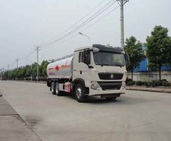 运油车