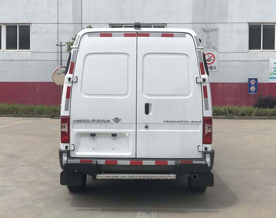 华东牌CSZ5040XYC-AML6运钞车公告图片
